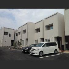 福岡県糟屋郡新宮町のアパート外観